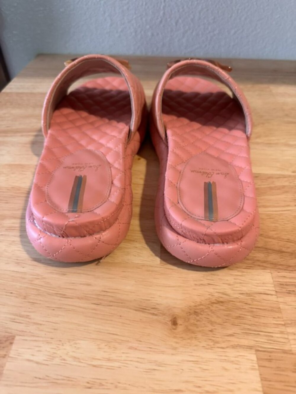 Sam Edelman Quilted Pink Slide with Tortoiseshell Logo Accent - Picture 7 of 8